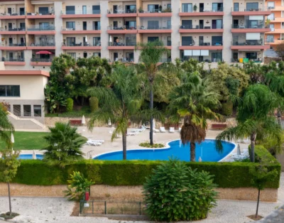 Encosta Marina Retreat